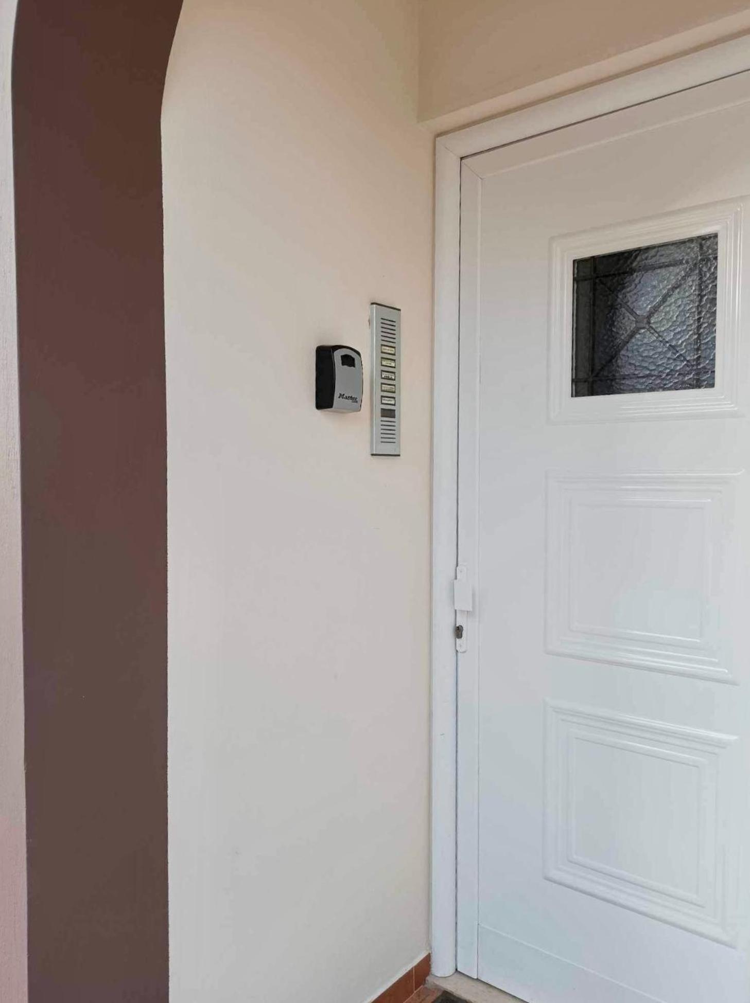 Seamplicity Cozy Apartment Iraklion Buitenkant foto